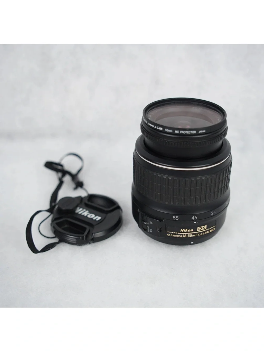 Nikon D40x DSLR Camera 10.2MP Nikon AFS 18-55mm Lens W/ 2 Batterries Bag Mint